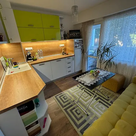 малък уютен דירה וארנה