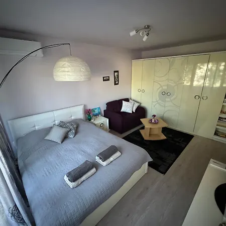 Apartment малък уютен *